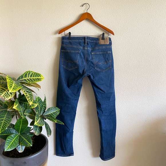 Skinny Jeans - Picture 2 of 4